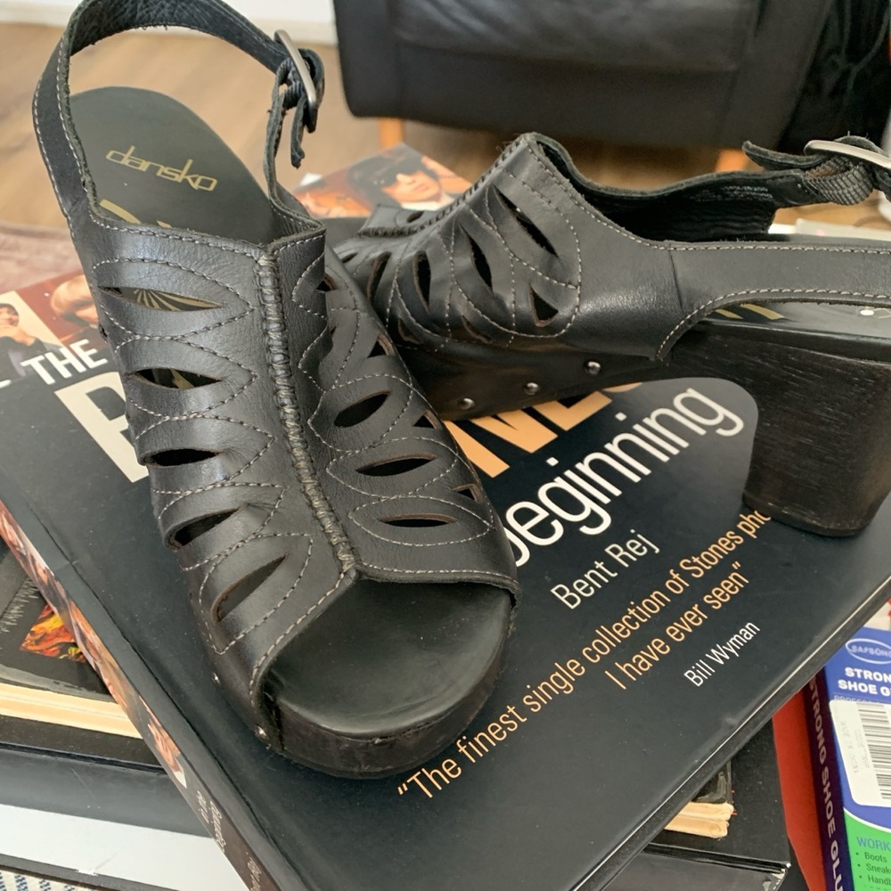 Dansko clogs - Picture 6 of 7